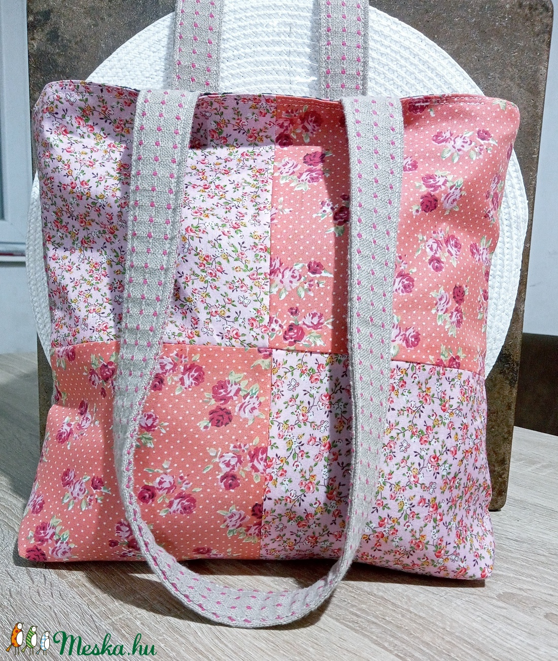 Virágos patchwork táska - táska & tok - kézitáska & válltáska - válltáska - Meska.hu