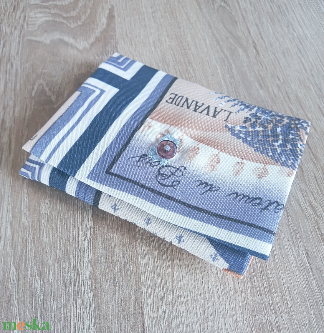 Levendula, méz mintás zsebkendő, tampon, betéttartó - táska & tok - pénztárca & más tok - zsebkendőtartó tok - Meska.hu Levendula, méz mintás zsebkendő, tampon, betéttartó - táska & tok - pénztárca & más tok - zsebkendőtartó tok - Meska.hu