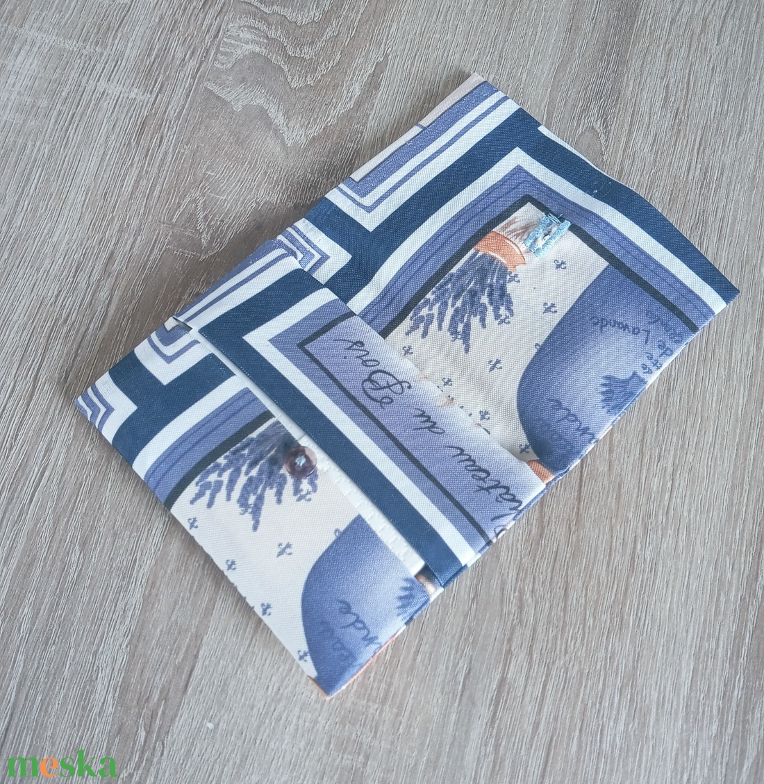 Levendula, méz mintás zsebkendő, tampon, betéttartó - táska & tok - pénztárca & más tok - zsebkendőtartó tok - Meska.hu Levendula, méz mintás zsebkendő, tampon, betéttartó - táska & tok - pénztárca & más tok - zsebkendőtartó tok - Meska.hu