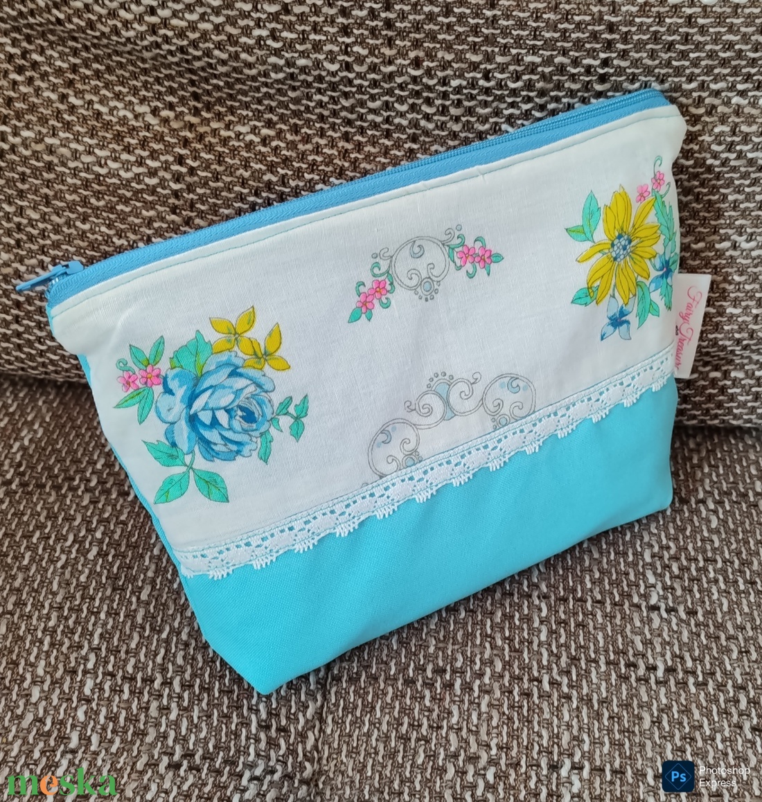 Virágos neszeszer kékkel - táska & tok - neszesszer - Meska.hu