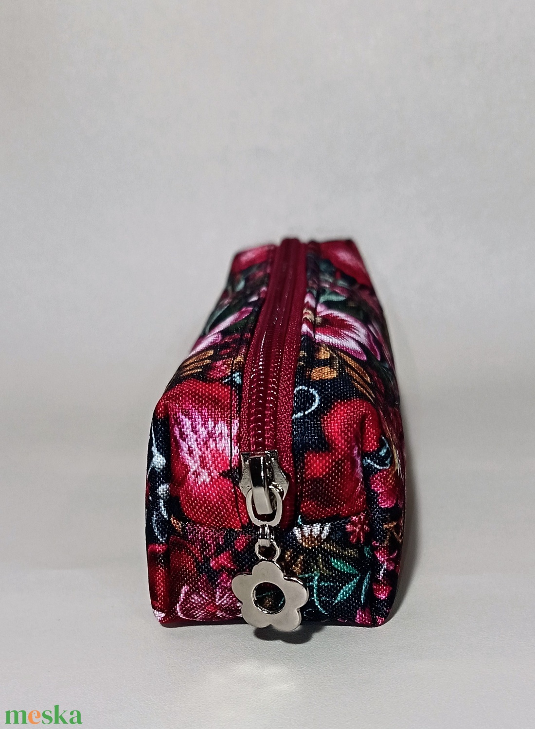 Virágos tolltartó  - otthon & életmód - papír, írószer - tolltartó & ceruzatekercs - Meska.hu Virágos tolltartó  - otthon & életmód - papír, írószer - tolltartó & ceruzatekercs - Meska.hu