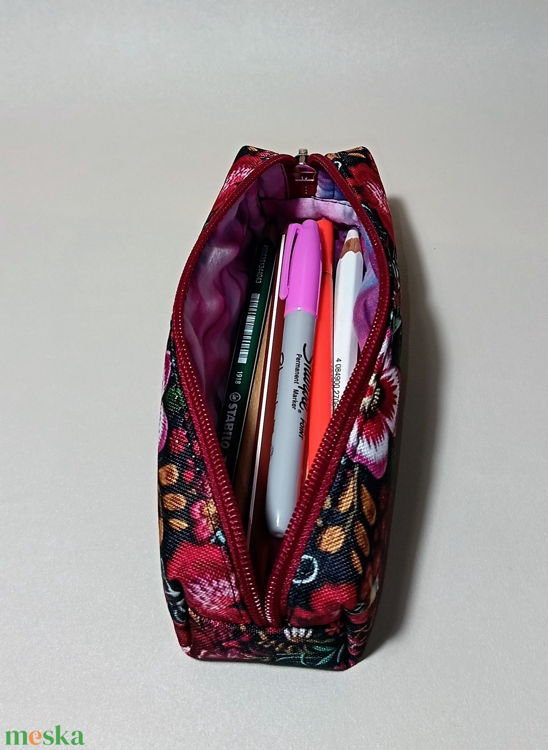 Virágos tolltartó  - otthon & életmód - papír, írószer - tolltartó & ceruzatekercs - Meska.hu Virágos tolltartó  - otthon & életmód - papír, írószer - tolltartó & ceruzatekercs - Meska.hu