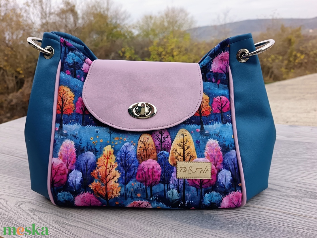 Női crossbody erdőmintás táska  - táska & tok - kézitáska & válltáska - válltáska - Meska.hu