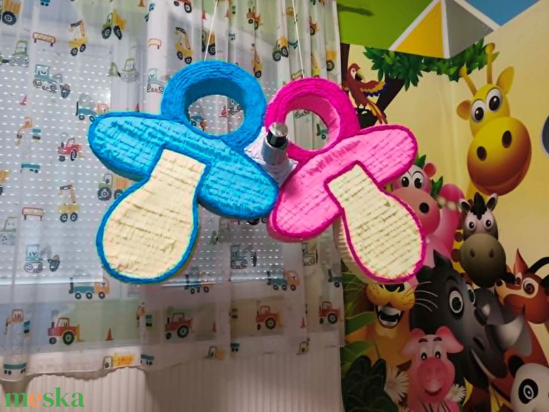 Babaváró buli kisfiú vagy kislány hatalmas cumis dekoráció konfetti kilövővel 100x70cm  - baba - mama - babaemlékek - babaváró meghívó - Meska.hu