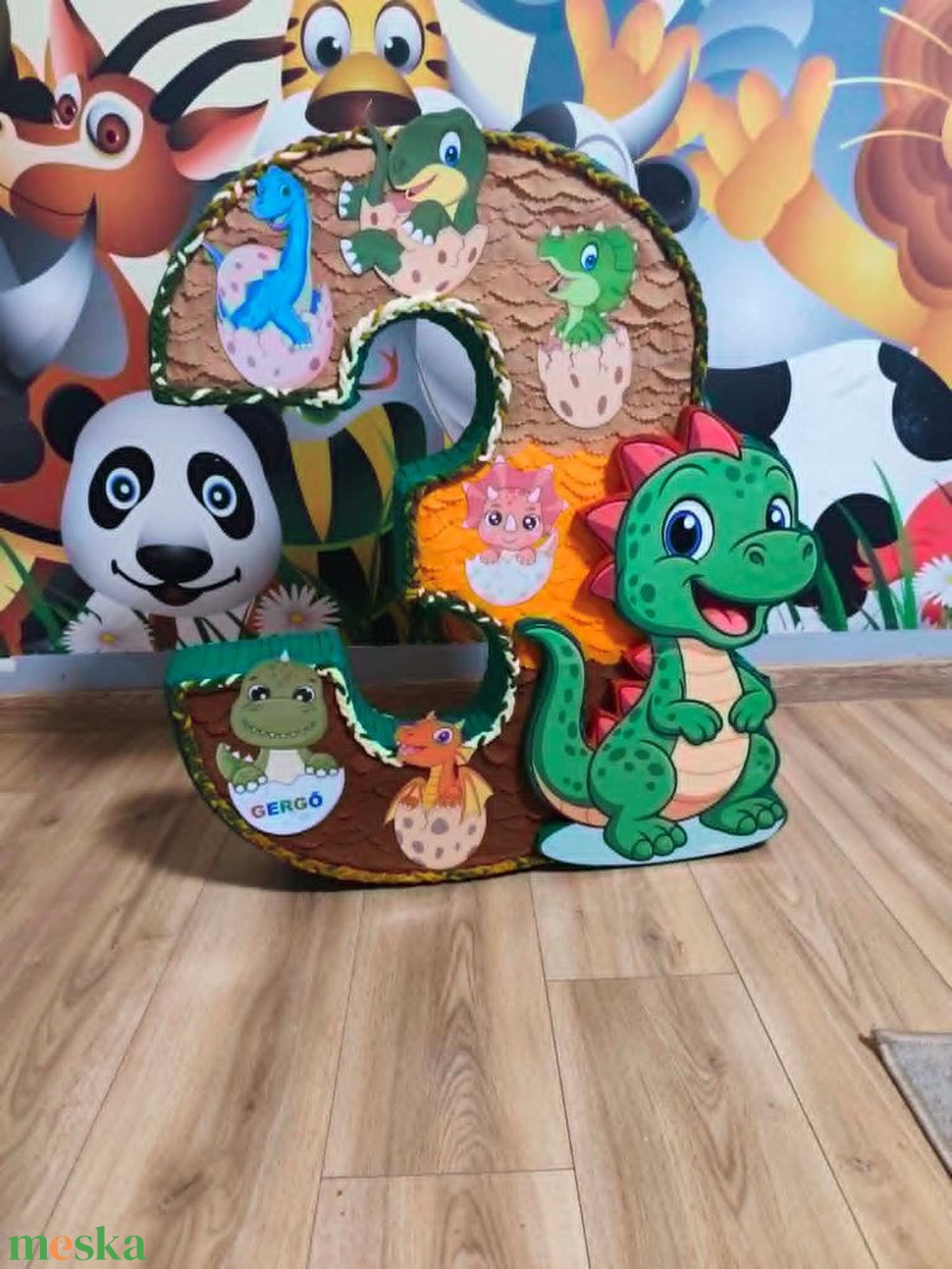 3 évesnek Dinó dekoráció 80cm  - játék & sport - pinata - Meska.hu