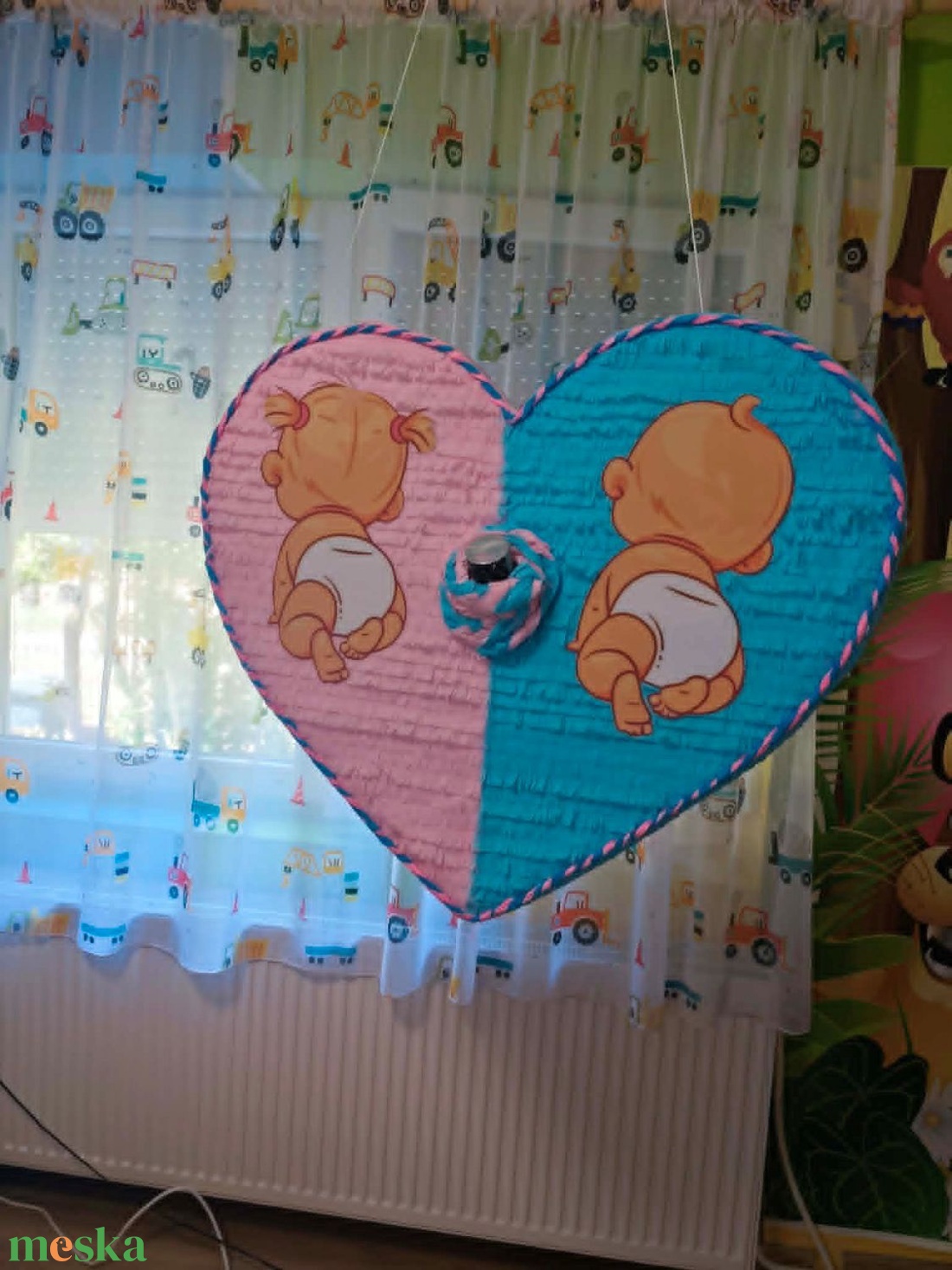 Babaváró buli kisfiú vagy kislány hatalmas cumis dekoráció konfetti kilövővel 1 - baba - mama - babaemlékek - babaváró meghívó - Meska.hu