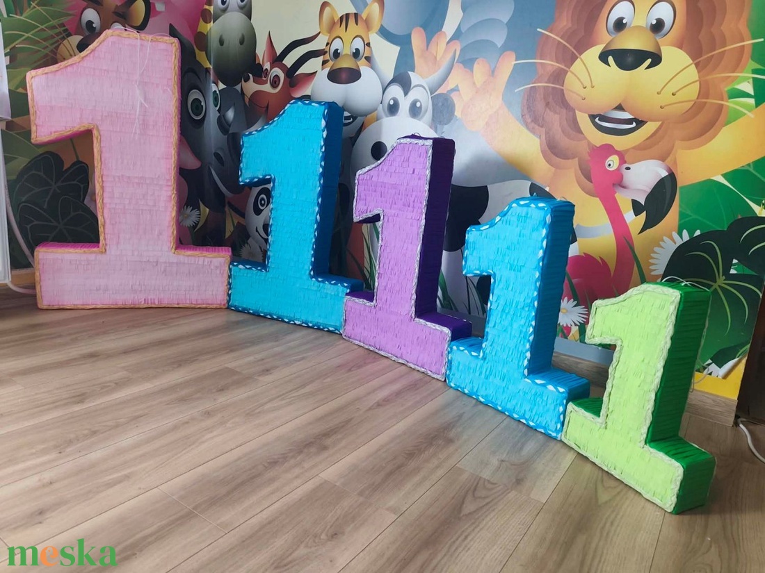 80cm dekoráció bármilyen kérhető gyere néz szét az oldalamon!  - játék & sport - pinata - Meska.hu
