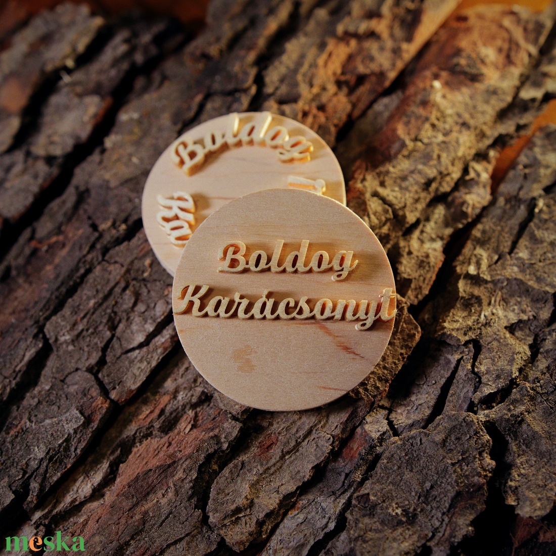 Boldog karácsonyt! felirat fa lapon. - karácsony - karácsonyi lakásdekoráció - karácsonyi lakásdíszek - Meska.hu