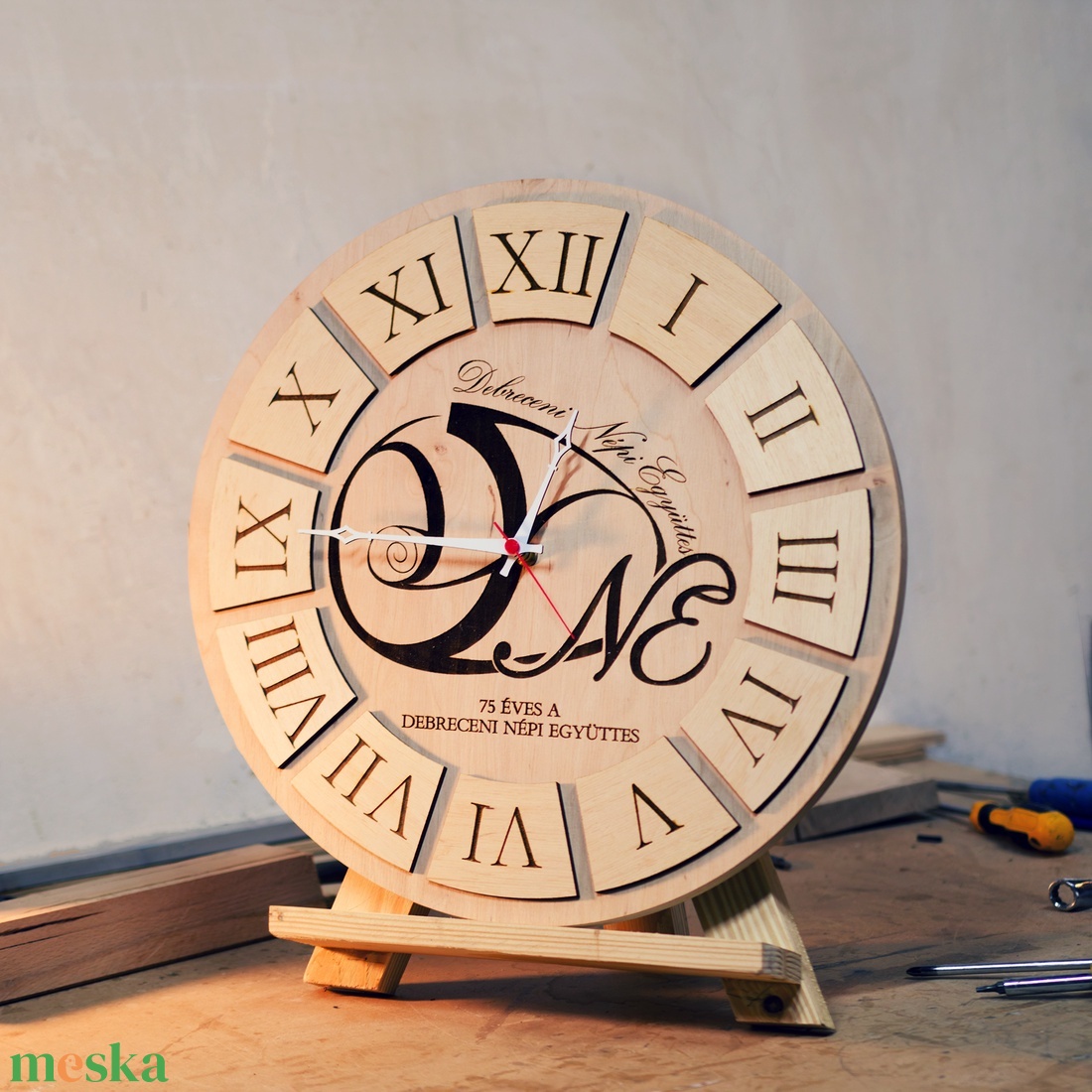 fali óra, egyedi felirattal, logóval, teljesen testreszabható. - otthon & életmód - dekoráció - fali és függő dekoráció - falióra & óra - Meska.hu