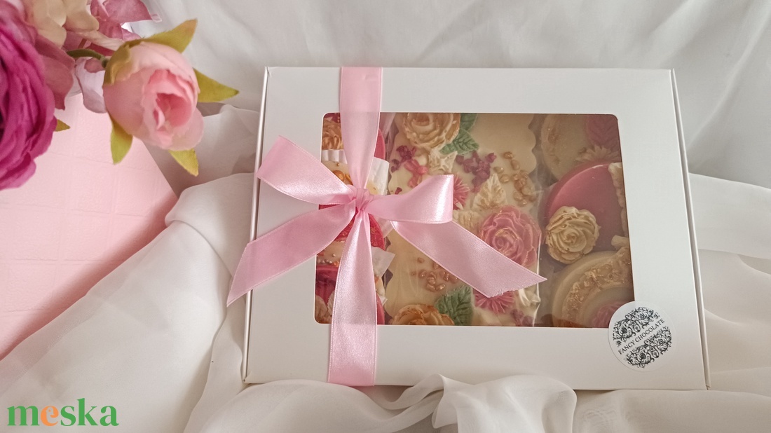 Rose chocolate box - élelmiszer - édesség - Meska.hu Rose chocolate box - élelmiszer - édesség - Meska.hu