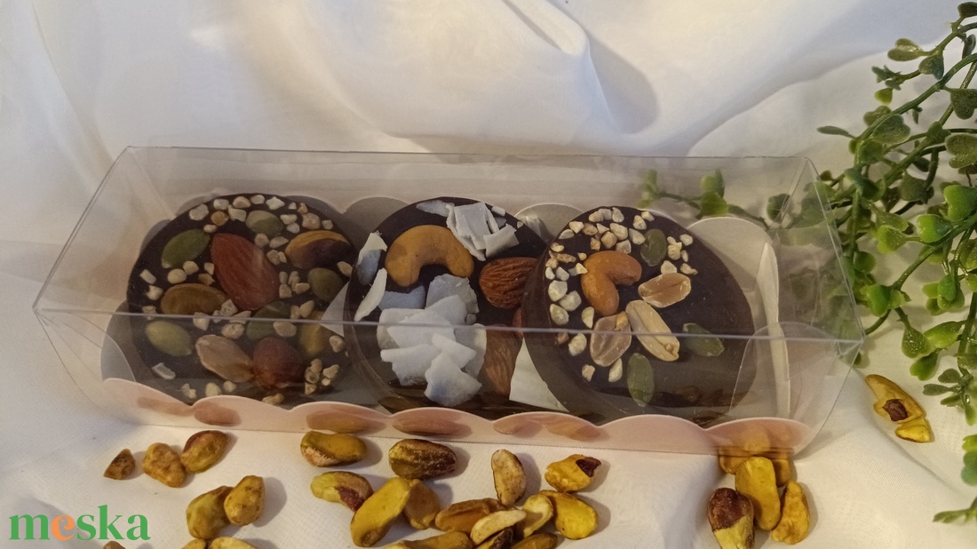 Almond oreo chocolate mini box - élelmiszer - édesség - Meska.hu Almond oreo chocolate mini box - élelmiszer - édesség - Meska.hu