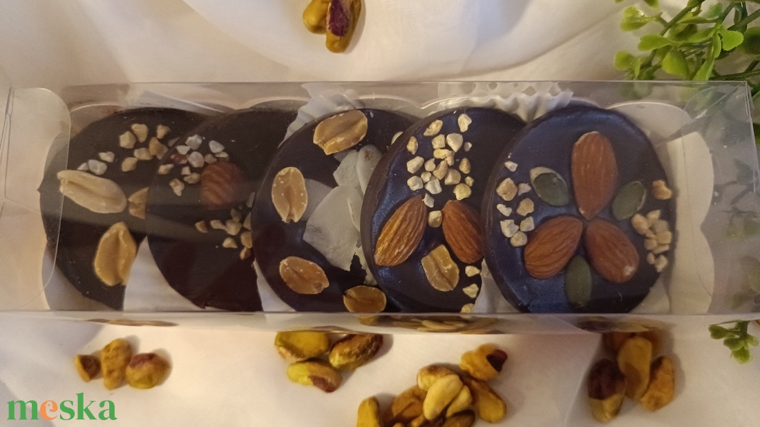 Almond chocolate tallér mini box - élelmiszer - édesség - Meska.hu Almond chocolate tallér mini box - élelmiszer - édesség - Meska.hu