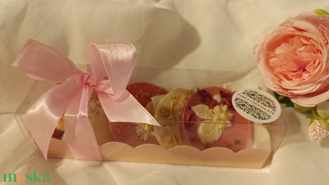 Rose chocolate tallér mini box - élelmiszer - édesség - Meska.hu Rose chocolate tallér mini box - élelmiszer - édesség - Meska.hu