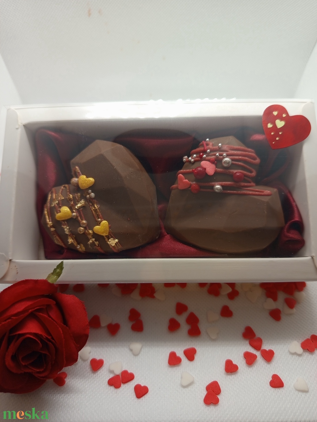 Dubai Belga csokoládé szív box - élelmiszer - édesség - Meska.hu Dubai Belga csokoládé szív box - élelmiszer - édesség - Meska.hu