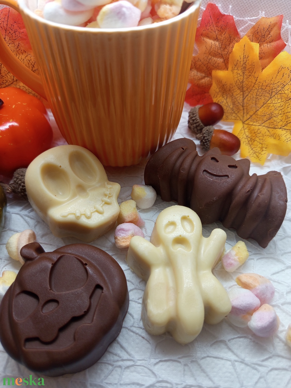 Halloween belga kézműves forró csoki bomba - élelmiszer - édesség - Meska.hu Halloween belga kézműves forró csoki bomba - élelmiszer - édesség - Meska.hu