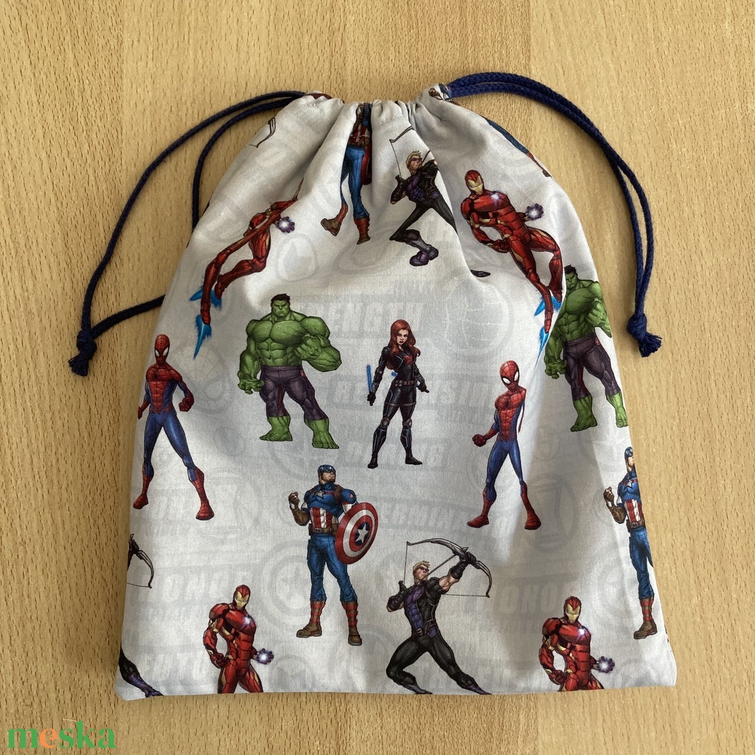 Marvel piknik, uzsonnás tasak, zsemletartó, kiflis zsák, pamutvászon frissentartó PUL béléssel - táska & tok - uzsonna- & ebéd tartó - ebéd tasak, doboz - Meska.hu