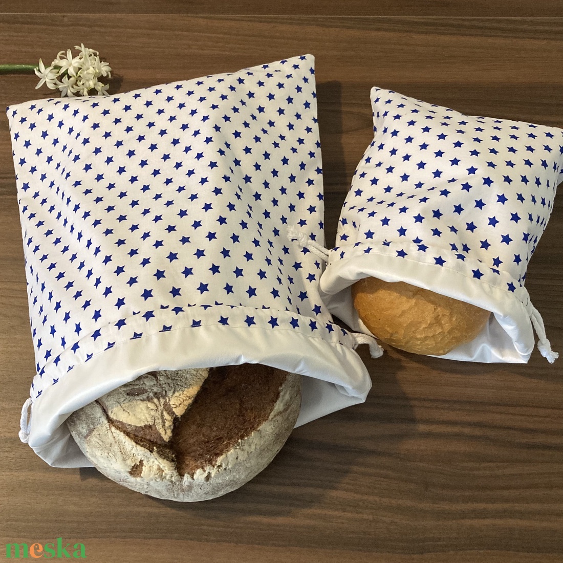 Csillagos kenyeres zsák szett, pamutvászon frissentartó PUL béléssel - kék csillagokkal - táska & tok - bevásárlás & shopper táska - kenyeres zsák - Meska.hu Csillagos kenyeres zsák szett, pamutvászon frissentartó PUL béléssel - kék csillagokkal - táska & tok - bevásárlás & shopper táska - kenyeres zsák - Meska.hu
