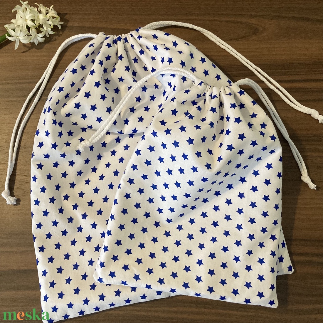 Csillagos kenyeres zsák szett, pamutvászon frissentartó PUL béléssel - kék csillagokkal - táska & tok - bevásárlás & shopper táska - kenyeres zsák - Meska.hu Csillagos kenyeres zsák szett, pamutvászon frissentartó PUL béléssel - kék csillagokkal - táska & tok - bevásárlás & shopper táska - kenyeres zsák - Meska.hu