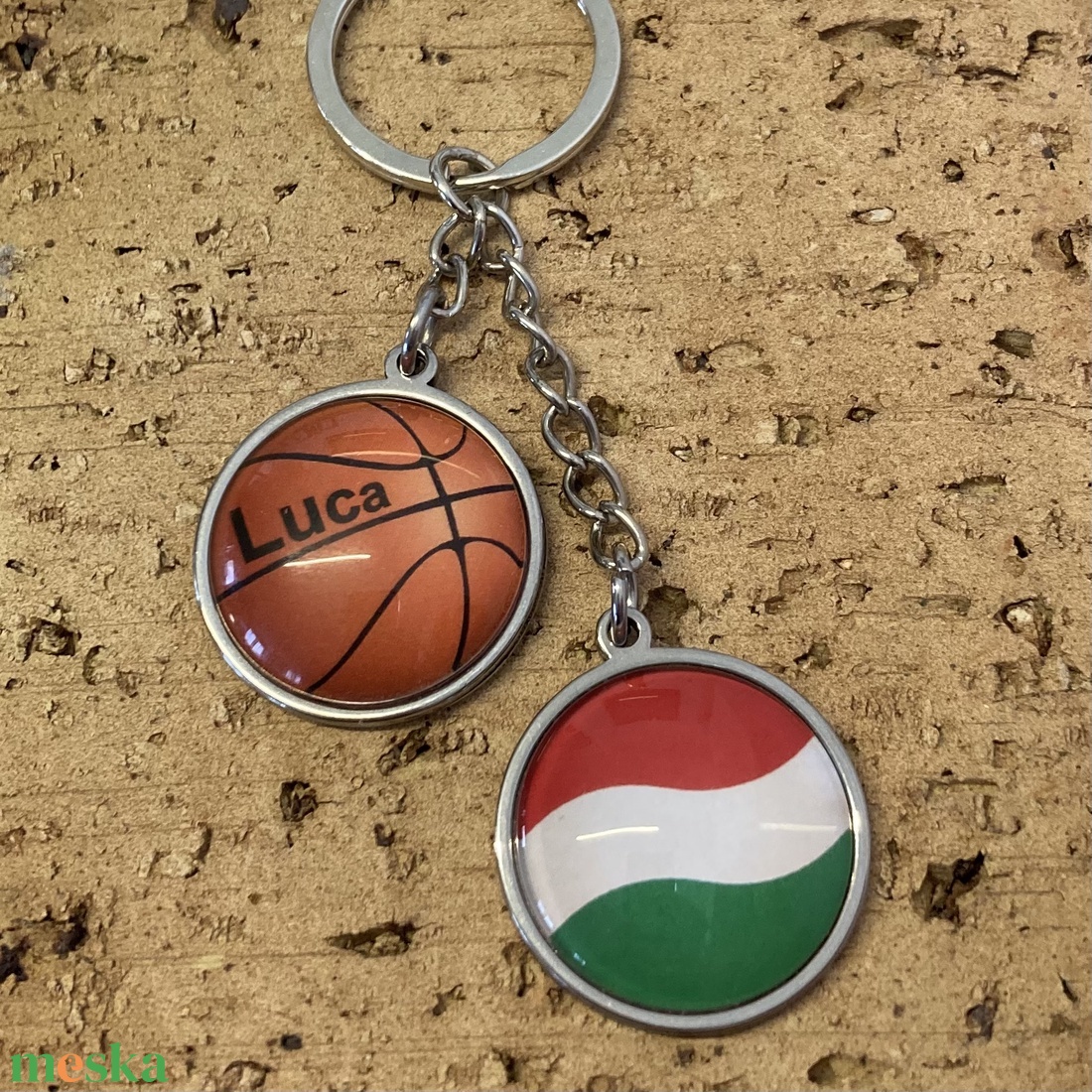 Névreszóló kosárlabdás, magyar zászlós nemesacél kulcstartó, táskadísz - neves, dátumos, számos - táska & tok - kulcstartó & táskadísz - kulcstartó - Meska.hu Névreszóló kosárlabdás, magyar zászlós nemesacél kulcstartó, táskadísz - neves, dátumos, számos - táska & tok - kulcstartó & táskadísz - kulcstartó - Meska.hu