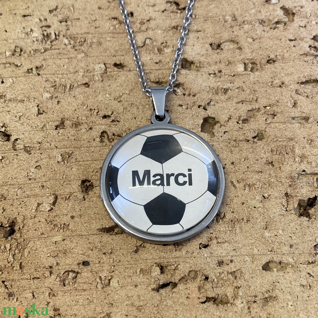 Névreszóló, neves, dátumos focis nemesacél nyaklánc - női vagy férfi lánccal - ékszer - nyaklánc - monogram & névnyaklánc - Meska.hu Névreszóló, neves, dátumos focis nemesacél nyaklánc - női vagy férfi lánccal - ékszer - nyaklánc - monogram & névnyaklánc - Meska.hu