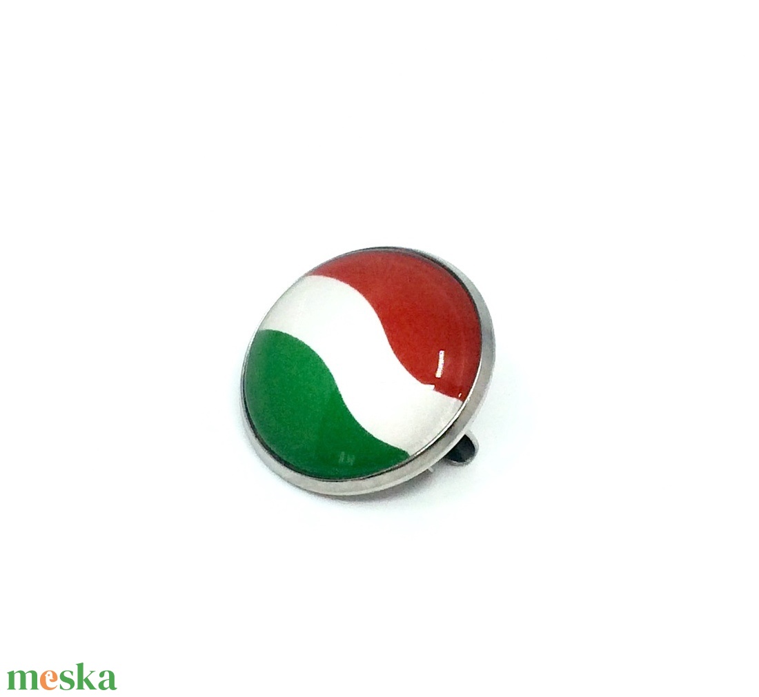 Kokárda, magyar zászlós kitűző, nemzetiszín, nemesacél - ékszer - kitűző és bross - kitűző - Meska.hu Kokárda, magyar zászlós kitűző, nemzetiszín, nemesacél - ékszer - kitűző és bross - kitűző - Meska.hu
