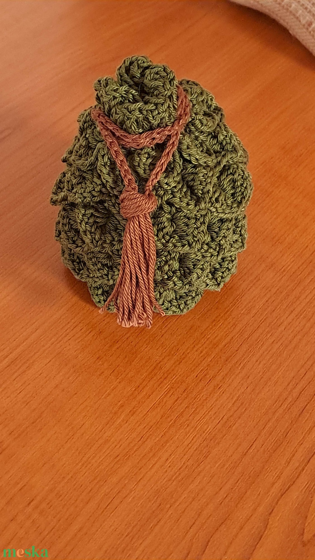 Zöld pikkelyes horgolt kis zsák - táska & tok - pénztárca & más tok - fülhallgató tok - Meska.hu Zöld pikkelyes horgolt kis zsák - táska & tok - pénztárca & más tok - fülhallgató tok - Meska.hu