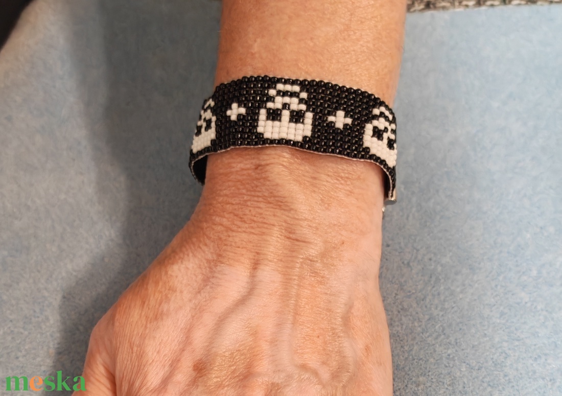 Handmade karkötő - 05 - ékszer - karkötő - gyöngyös karkötő - Meska.hu