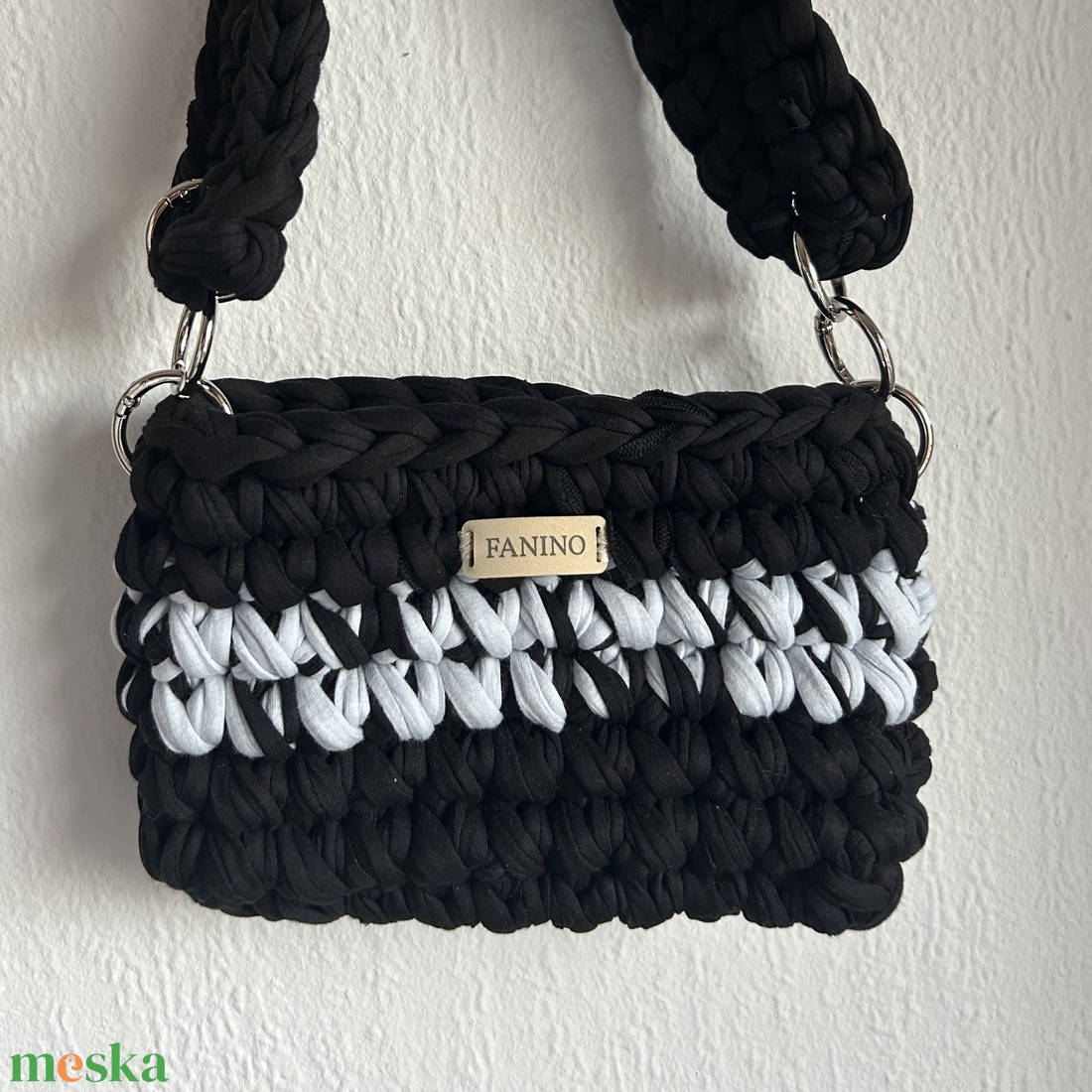 FANINO mini válltáska - fekete és világos kék  - táska & tok - kézitáska & válltáska - válltáska - Meska.hu