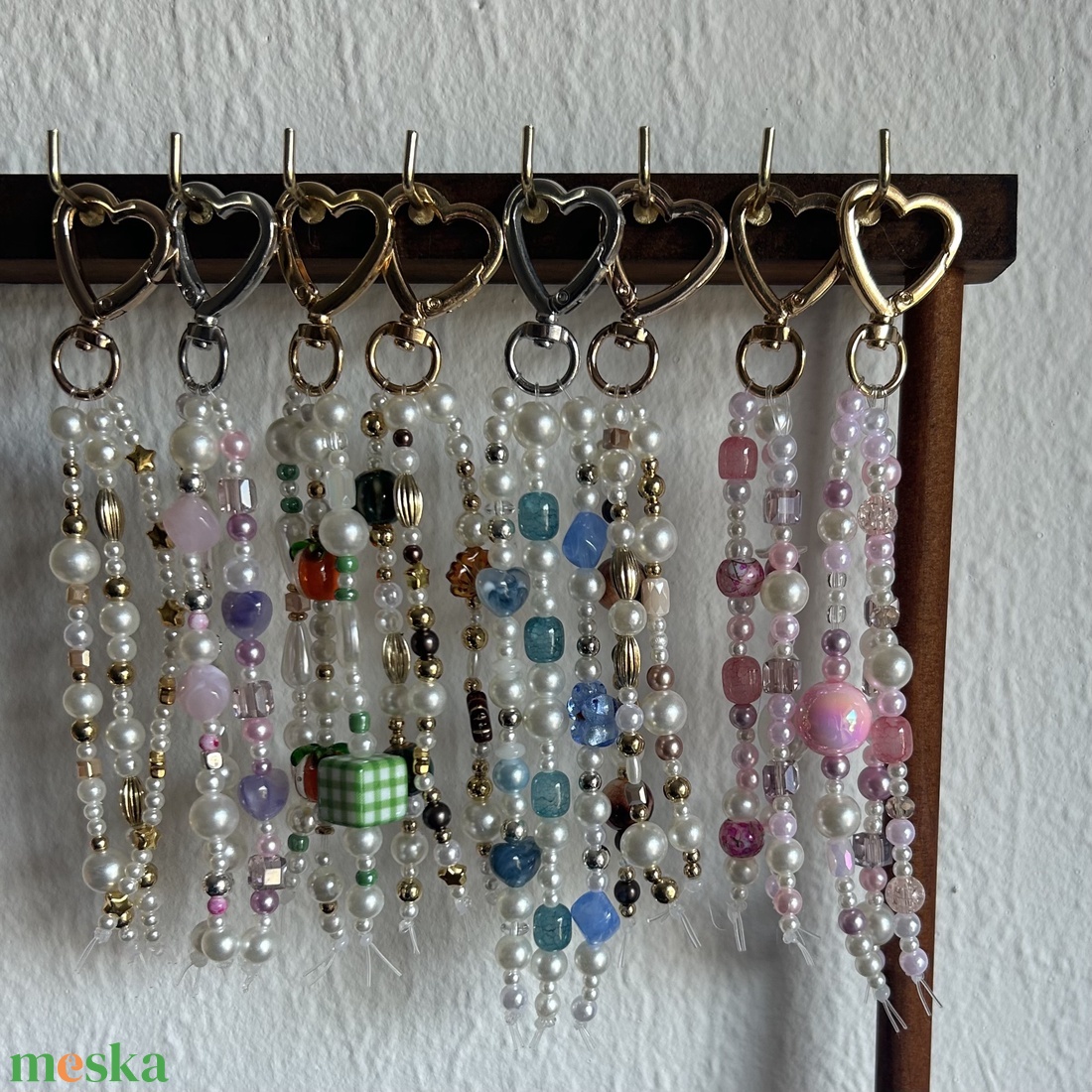 Gyöngyös táska dísz/charm/kulcstartó - táska & tok - kulcstartó & táskadísz - kulcstartó - Meska.hu