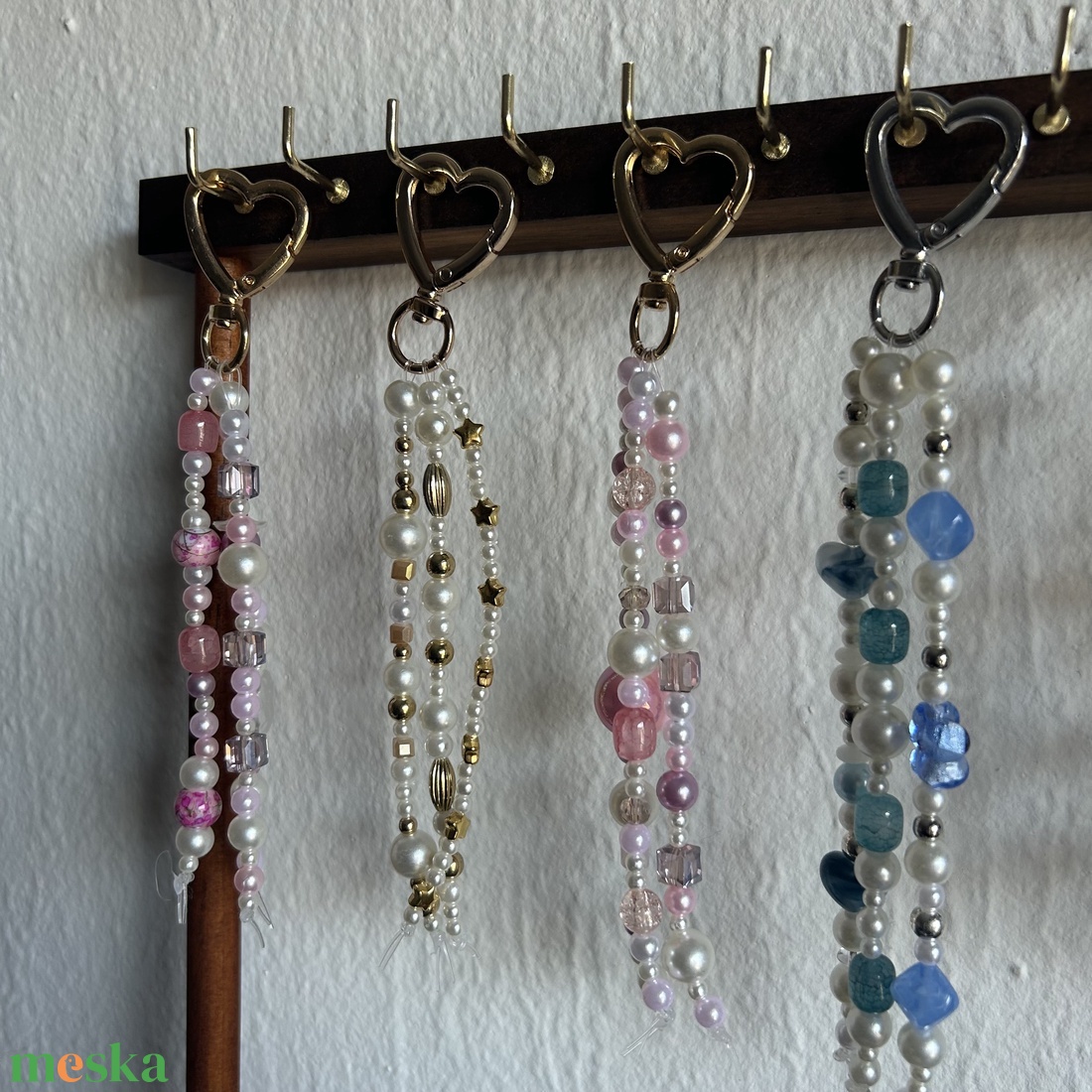 Gyöngyös táska dísz/charm/kulcstartó - táska & tok - kulcstartó & táskadísz - kulcstartó - Meska.hu