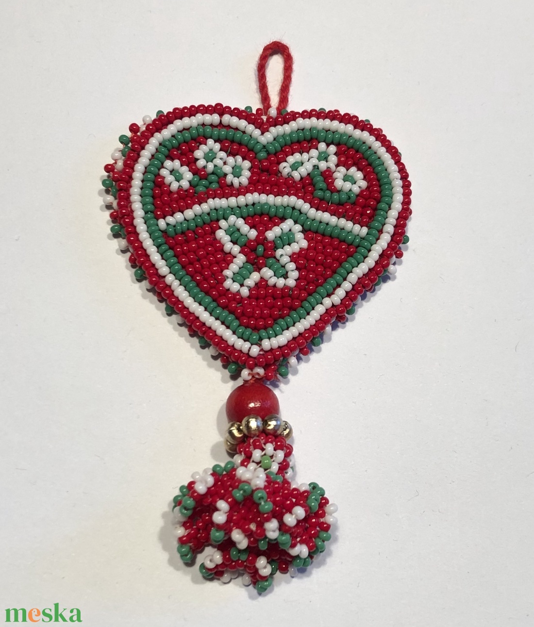 Mellénydísz kalotaszegi stílusban - ékszer - kitűző és bross - ruha & cipőklipsz - Meska.hu Mellénydísz kalotaszegi stílusban - ékszer - kitűző és bross - ruha & cipőklipsz - Meska.hu