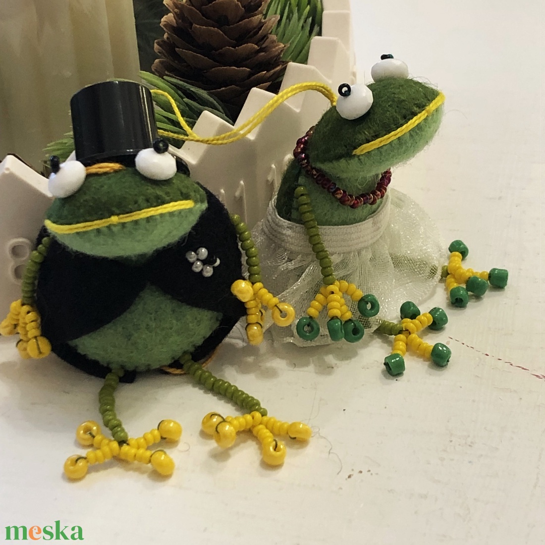 Menyasszony-vőlegény béka/Esküvői pár - játék & sport - plüssállat & játékfigura - béka - Meska.hu