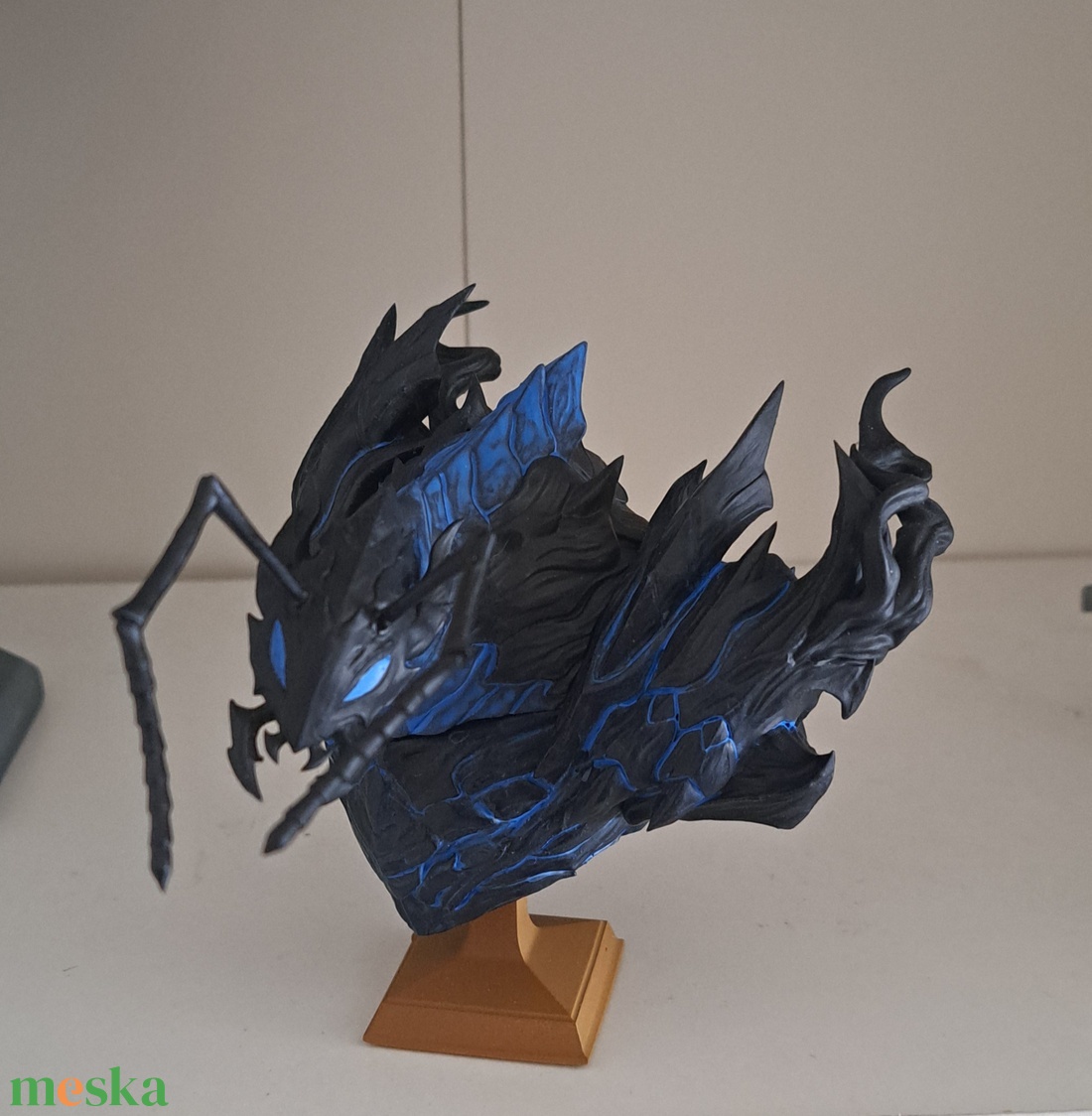 Solo Leveling Beru mellszobor/figura - művészet - makett, modell - Meska.hu