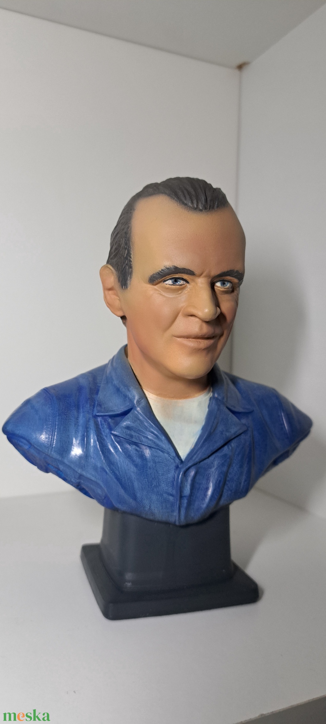 A bárányok hallgatnak, Dr. Hannibal Lecter mellszobor/figura - művészet - makett, modell - Meska.hu