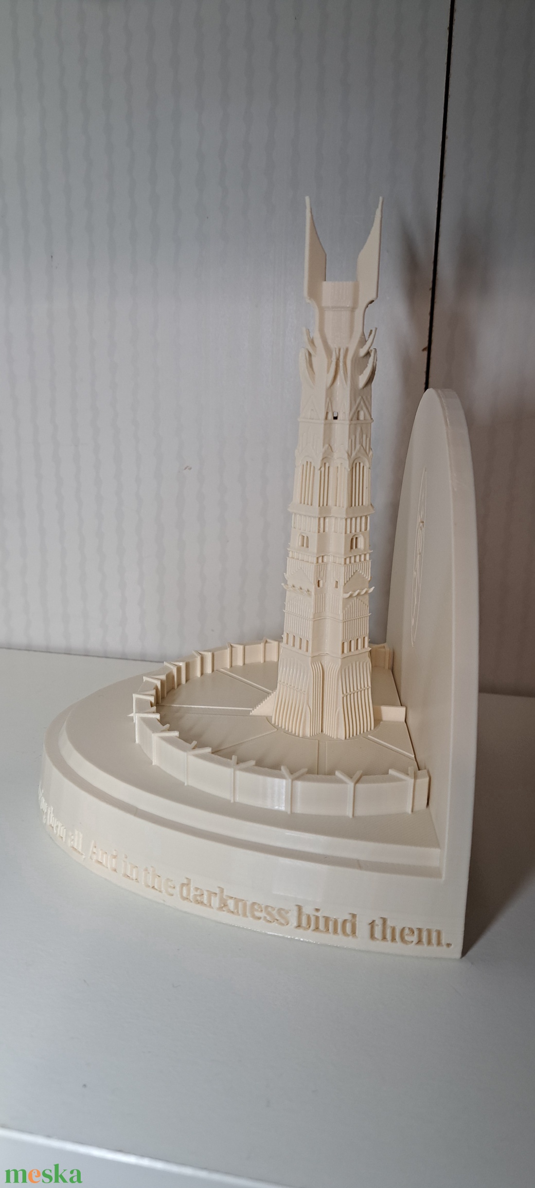 Isengard-Vasudvard Gyűrűk Ura könyvtámasz/szobor - otthon & életmód - dekoráció - asztal és polc dekoráció - könyvszobor - Meska.hu