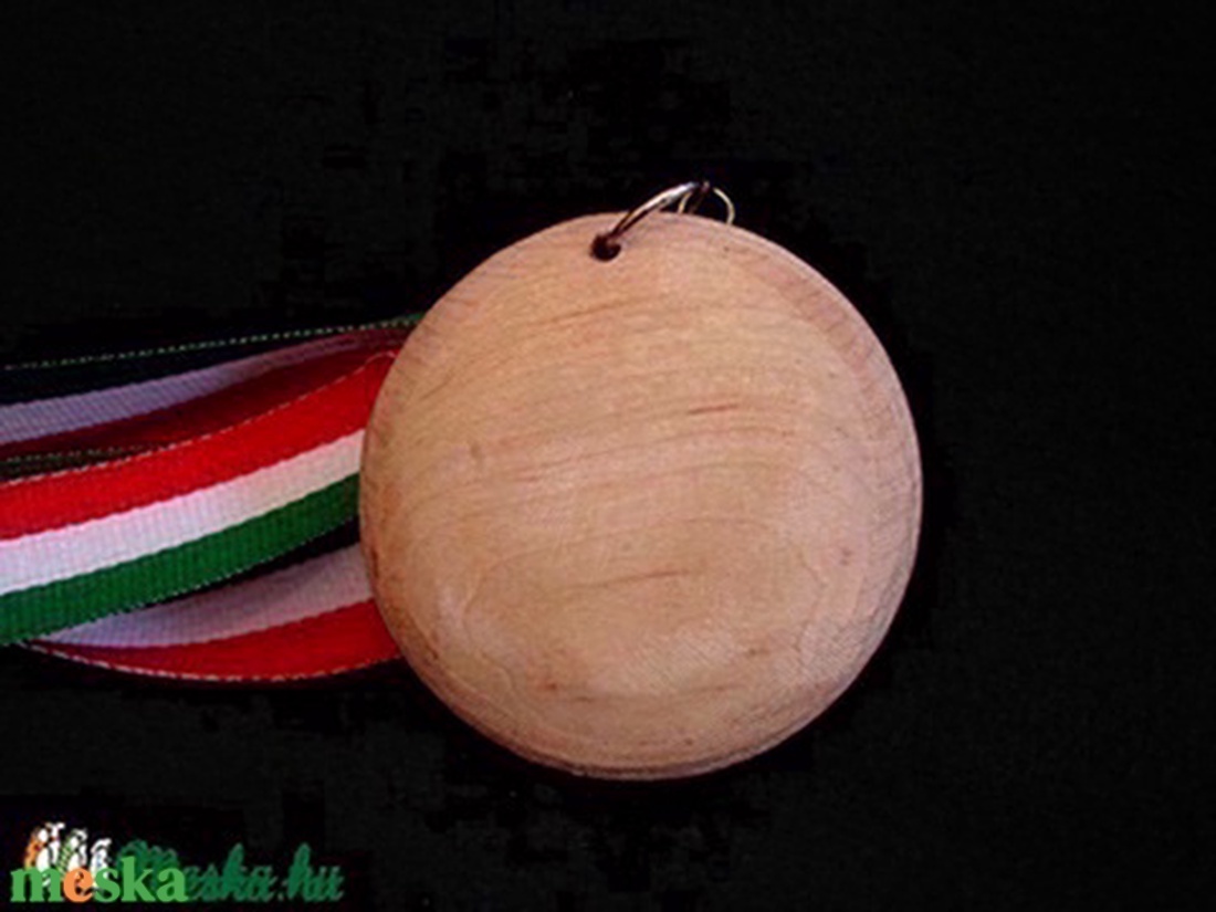 Faérem A VILÁG LEGSZEBB ASSZONYÁNAK! - otthon & lakás - dekoráció - fali és függő dekoráció - falra akasztható dekor - Meska.hu Faérem A VILÁG LEGSZEBB ASSZONYÁNAK! - otthon & lakás - dekoráció - fali és függő dekoráció - falra akasztható dekor - Meska.hu