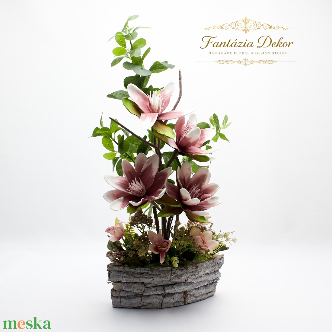 Magnólia virágkompozíció rusztikus kaspóban � elegáns, kézzel készült lakásdekor - otthon & életmód - dekoráció - asztal és polc dekoráció - asztaldísz - Meska.hu