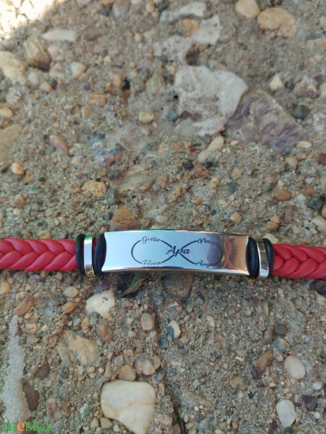 Névreszóló gravírozott karkötő - ékszer - karkötő - névre szóló karkötő - Meska.hu