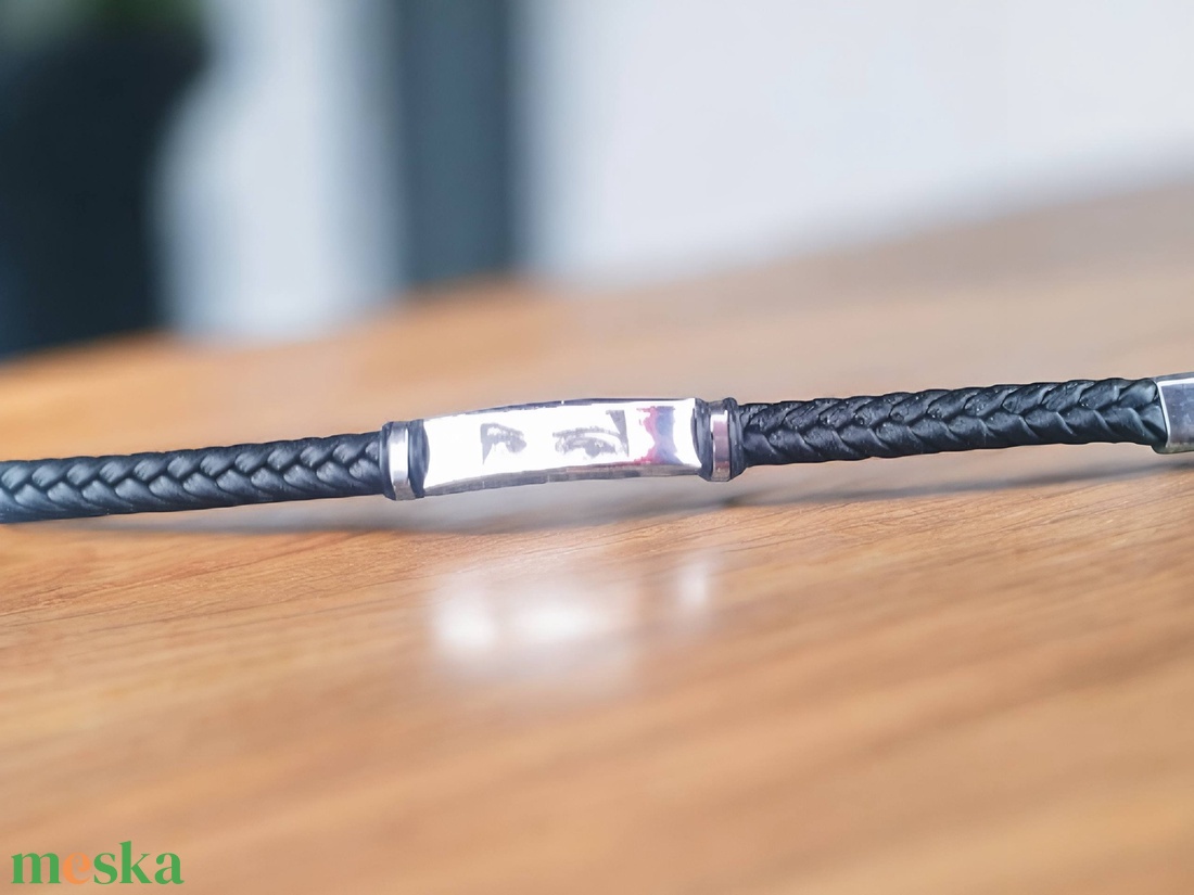 Gravírozott karkötő egyedi fotóval - ékszer - karkötő - névre szóló karkötő - Meska.hu