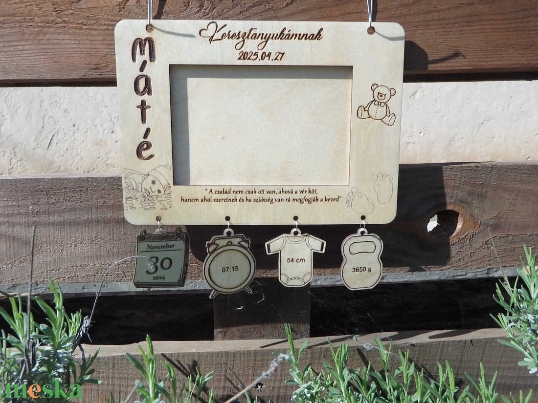 Baba képkeret fából egyedi felirattal - baba - mama - babaemlékek - baba emlékőrző - Meska.hu