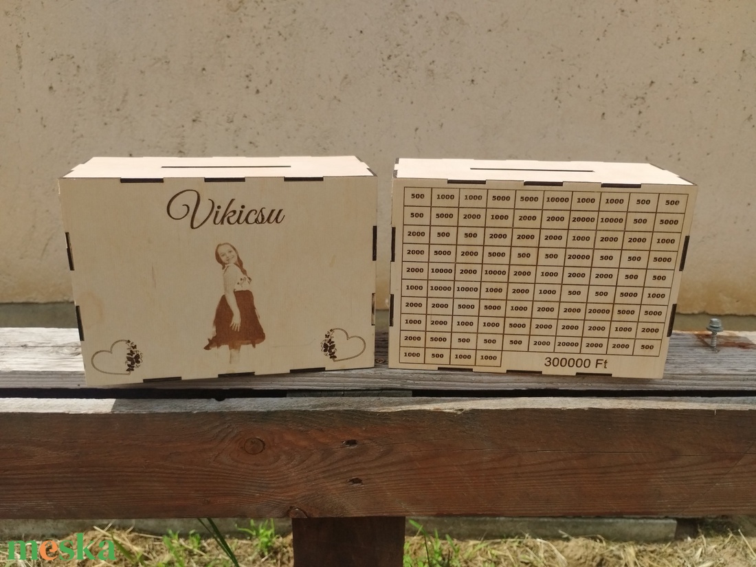 Egyedi, lézergravírozott fa persely - otthon & életmód - dekoráció - asztal és polc dekoráció - persely - Meska.hu