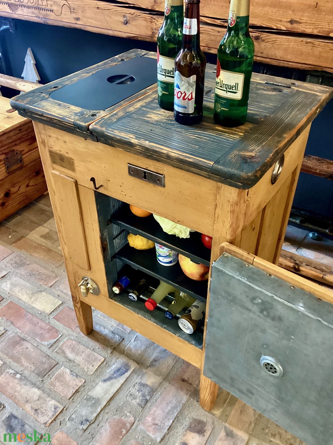 Vintage stílusú teljesen felújított antik hűtőszekrény, jégszekrény - otthon & életmód - tárolás & rendszerezés - láda - Meska.hu