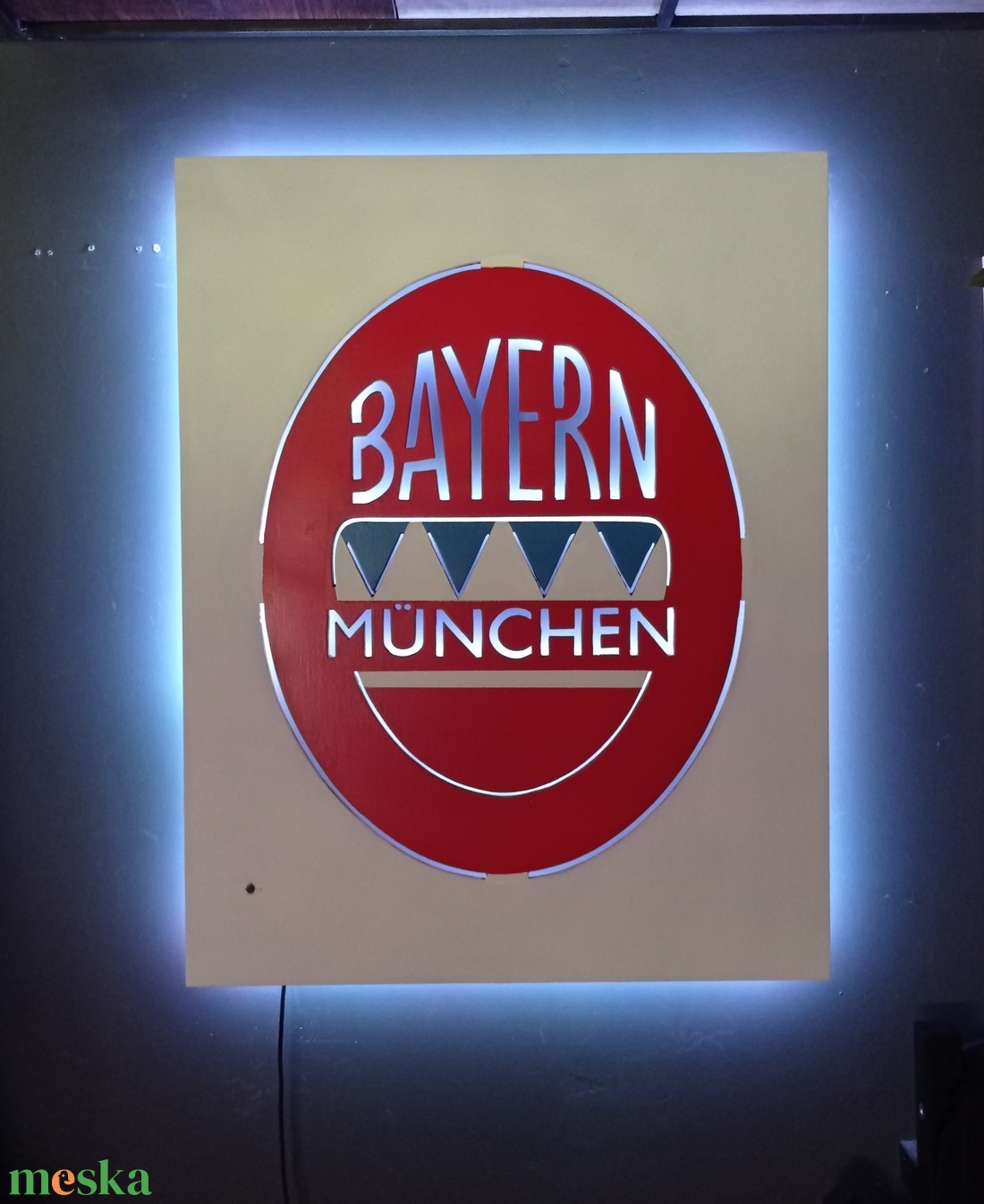 Bayern München logo - falikép ledes háttérvilágításal. - otthon & életmód - dekoráció - fali és függő dekoráció - felirat - Meska.hu Bayern München logo - falikép ledes háttérvilágításal. - otthon & életmód - dekoráció - fali és függő dekoráció - felirat - Meska.hu