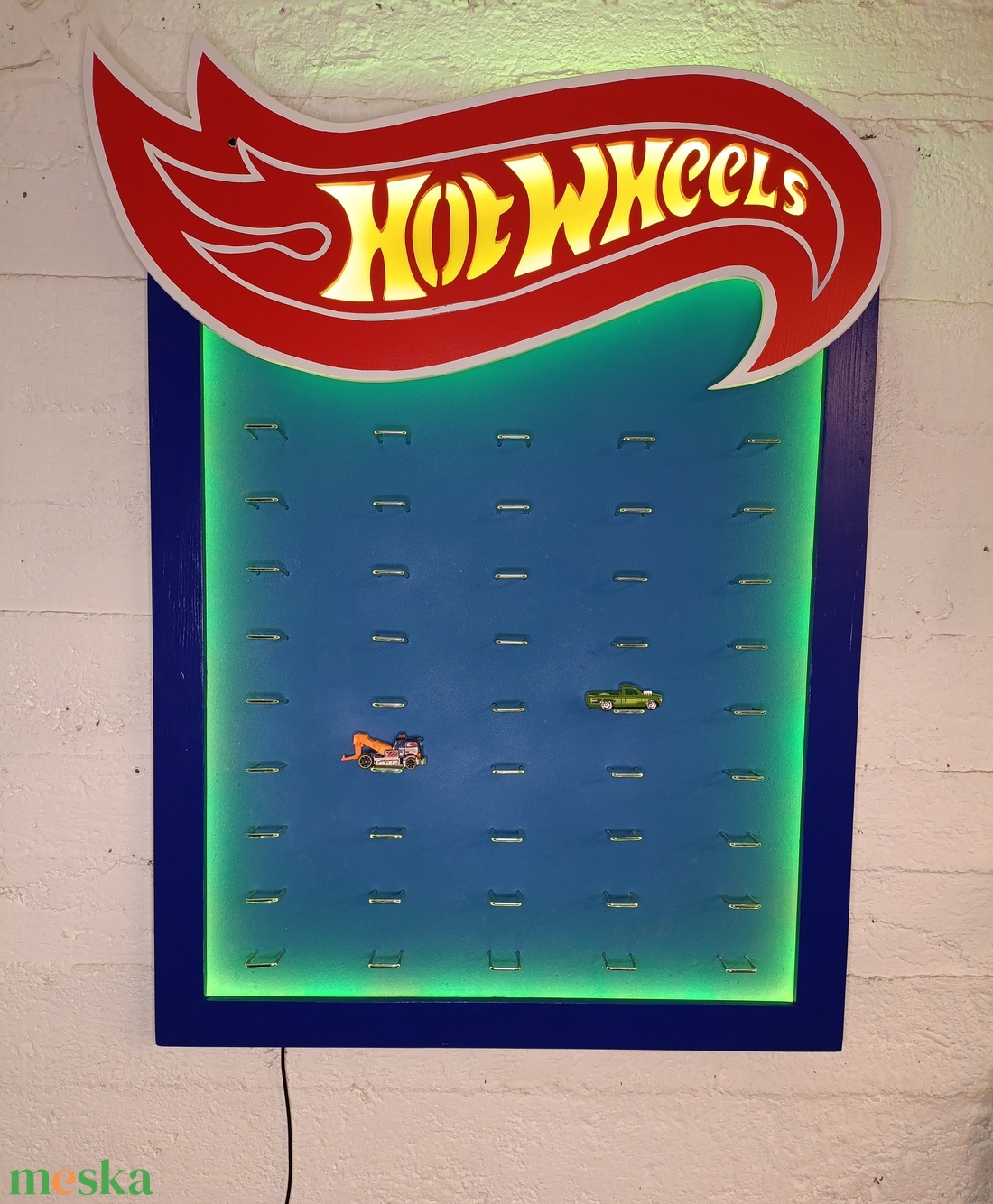 Hot Wheels kisautók fali tárolója ledes világítással - otthon & életmód - babaszoba, gyerekszoba - játéktároló - Meska.hu Hot Wheels kisautók fali tárolója ledes világítással - otthon & életmód - babaszoba, gyerekszoba - játéktároló - Meska.hu
