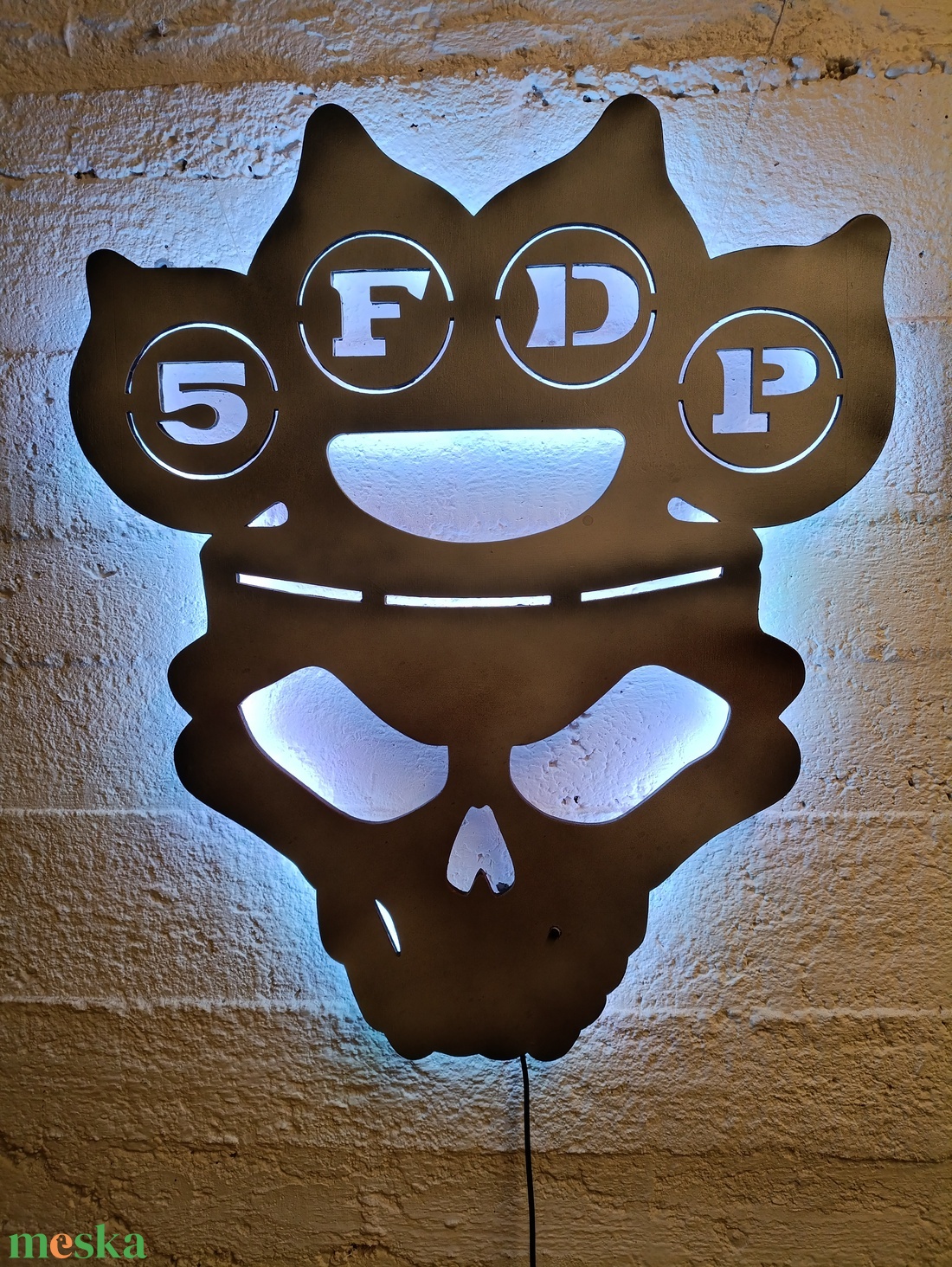 Five Finger Death Punch falikép világítással - otthon & életmód - dekoráció - kép & falikép - fából készült kép - Meska.hu