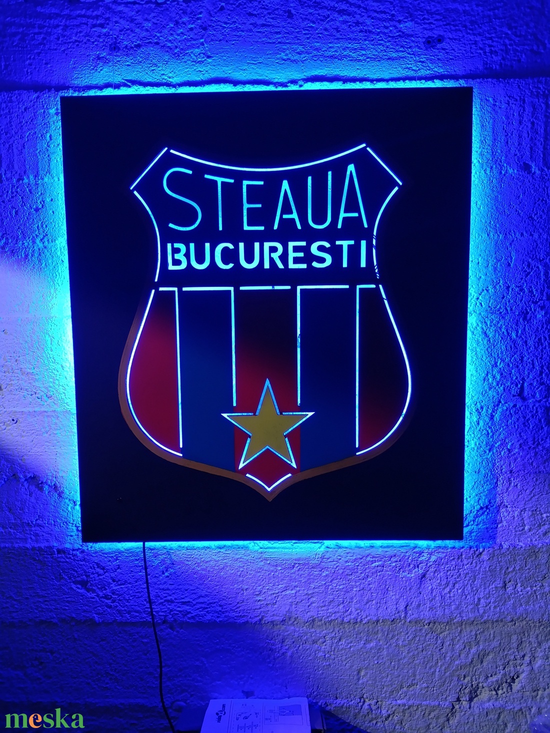 Steaua rajongóknak! - világító falikép  - otthon & életmód - dekoráció - kép & falikép - fából készült kép - Meska.hu