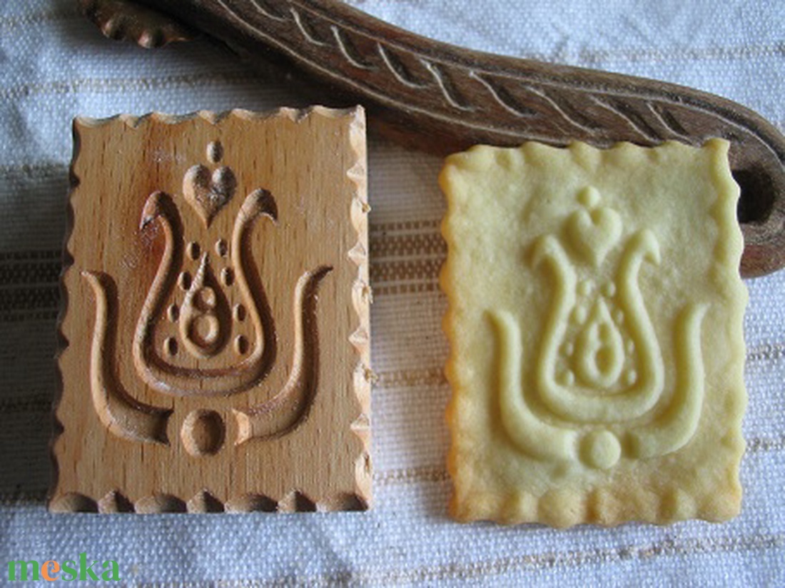 Kekszmintázó sütinyomda sütipecsét (Tulipán-3) - otthon & életmód - konyhafelszerelés, tálalás - sütés, főzés - sütikiszúró - Meska.hu