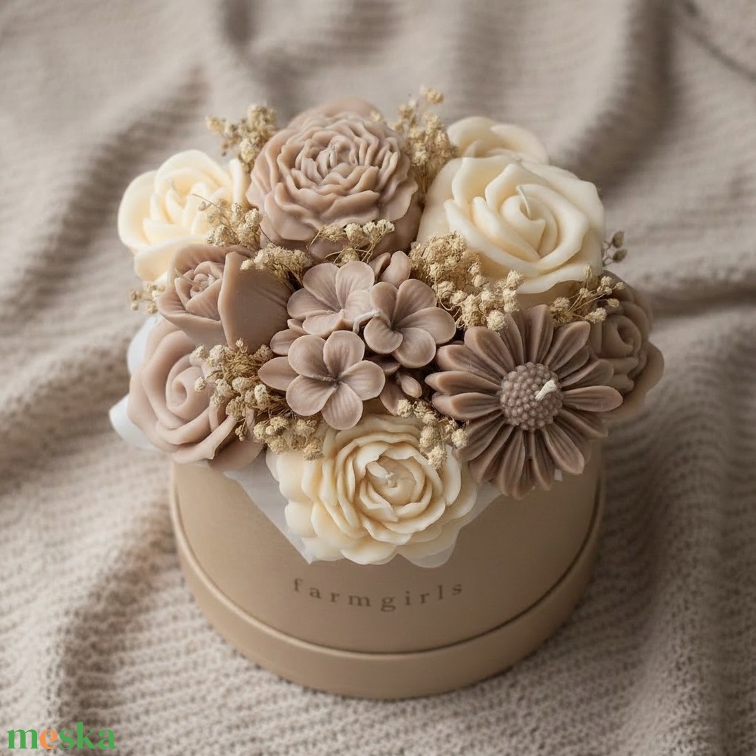 BLOOM BOX Nude szójaviasz virágbox születésnapi és szülőköszöntő ajándék - esküvő - emlék & ajándék - szülőköszöntő ajándék - Meska.hu