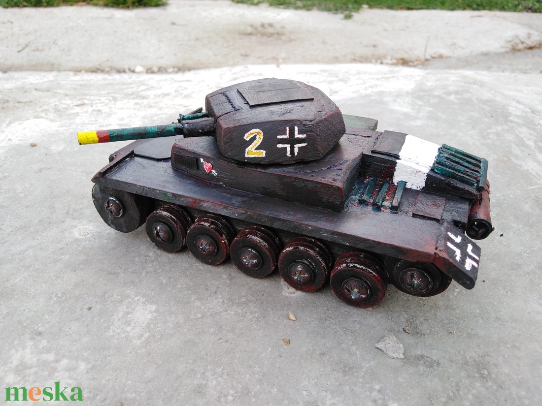 Fatank - Panzer II Könnyű tank 1/30 - játék & gyerek - húzó & tolójátékok - Meska.hu Fatank - Panzer II Könnyű tank 1/30 - játék & gyerek - húzó & tolójátékok - Meska.hu