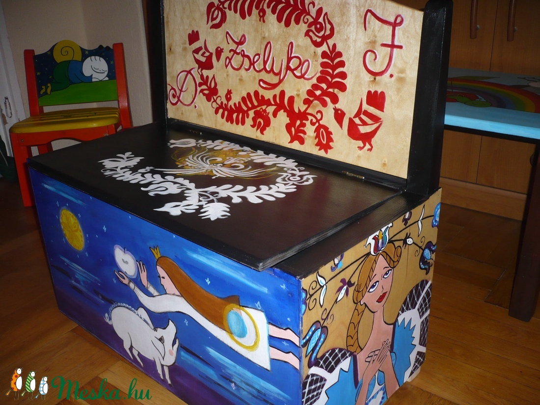 2in1 kézzel festett tároló láda/pad gyerekszobába -  - Meska.hu